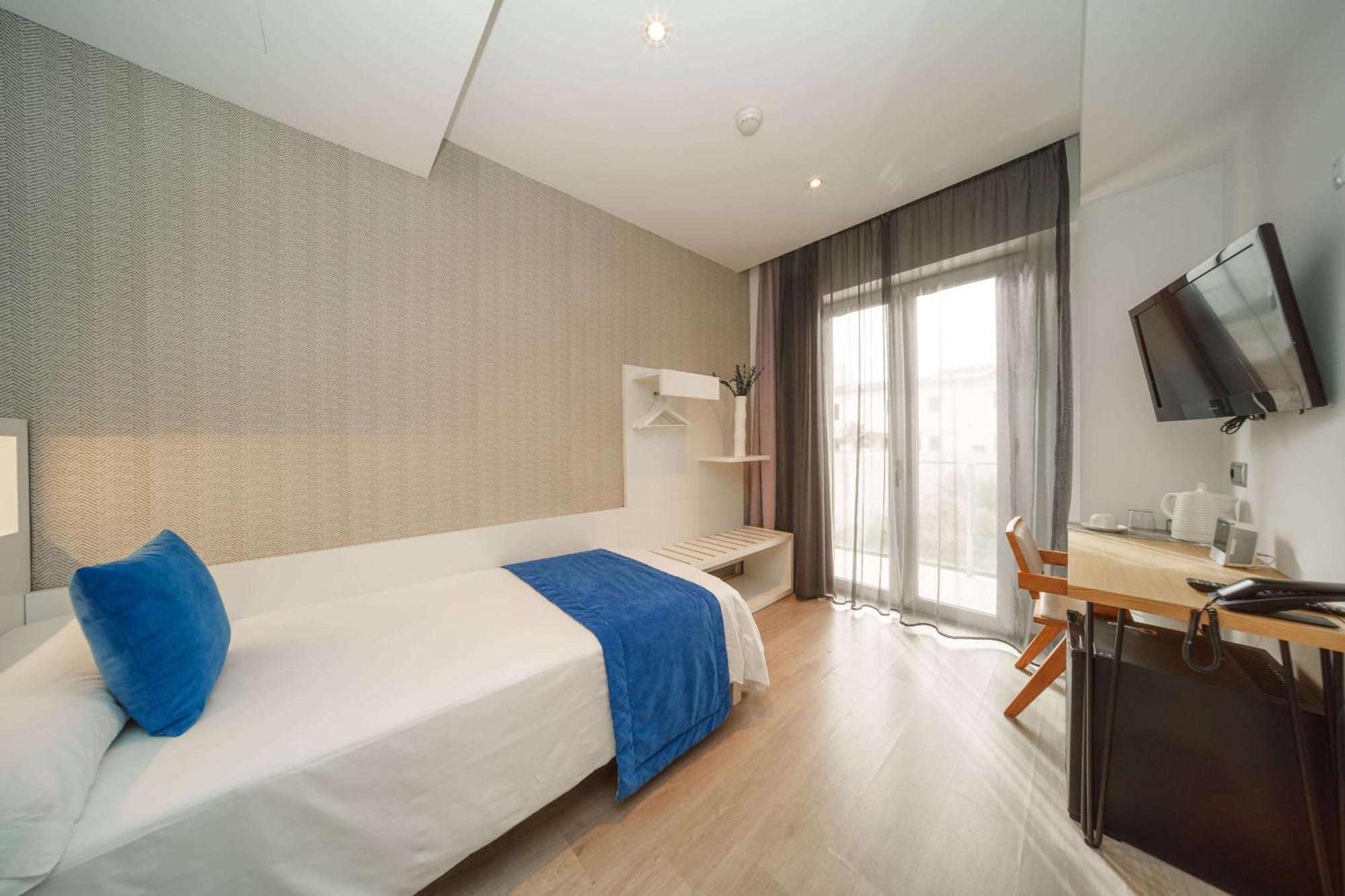 Mar Calma Hotel Port de Pollença Zewnętrze zdjęcie